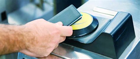 how to use contactless credit card on milano metro|cless milano payment.